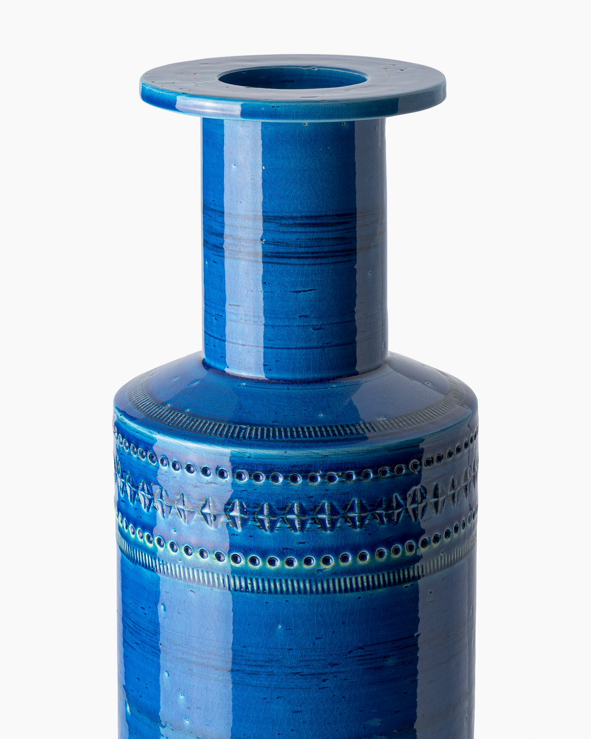 Spool-shaped vase