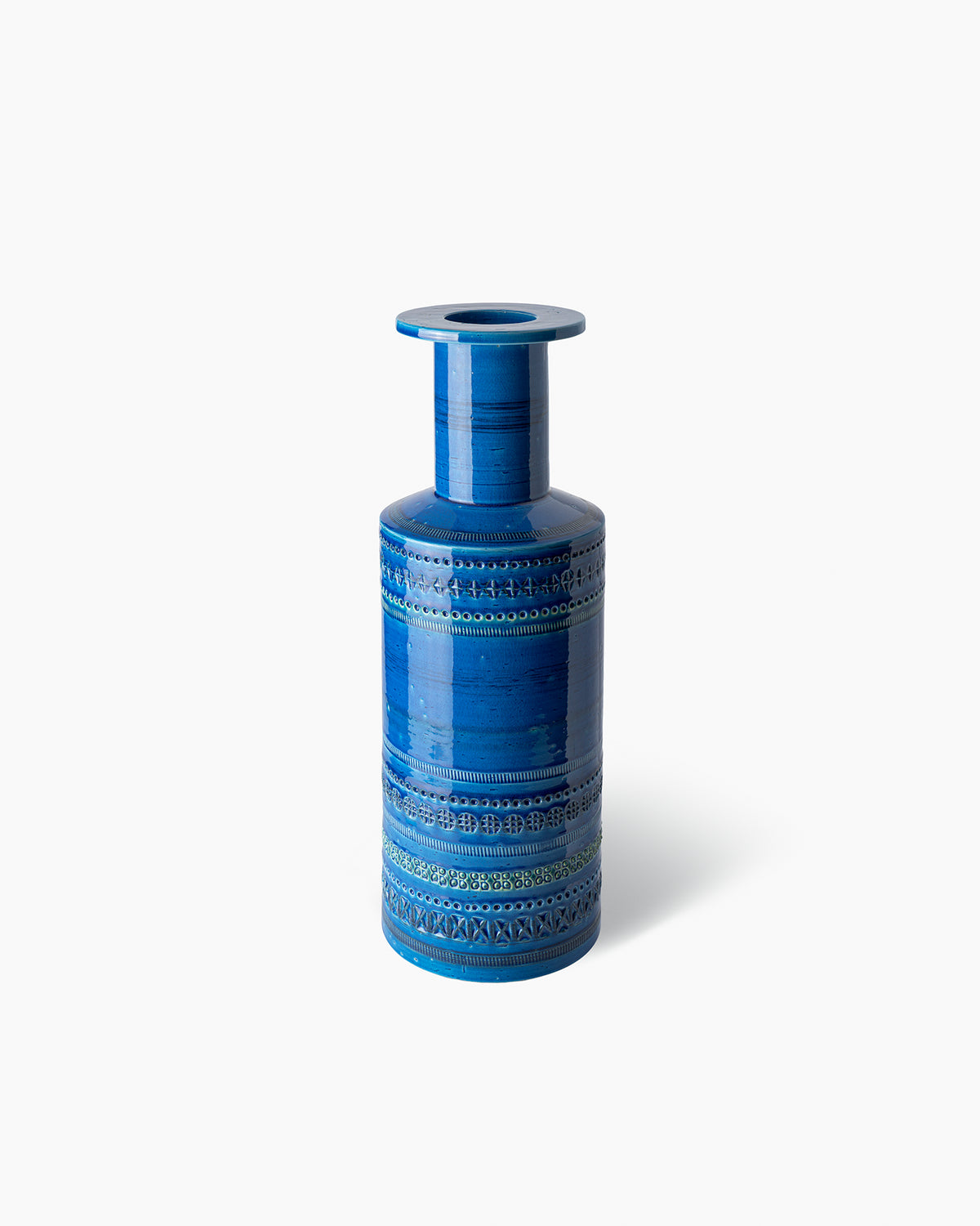 Spool-shaped vase