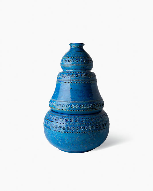 Vase composed of two elements