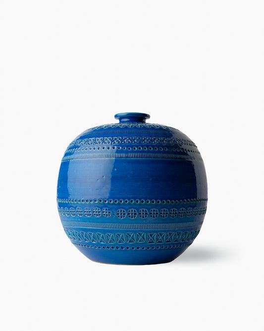 Ball-shaped vase
