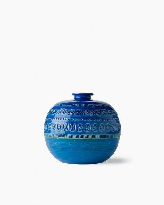 Ball-shaped vase